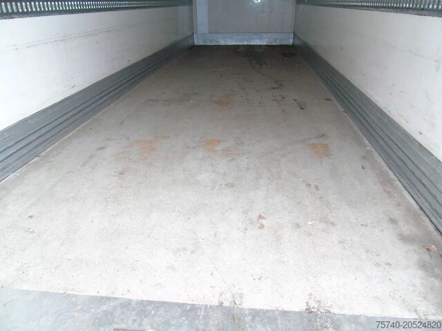 Hűtött/fagyasztott szállítás DAF LF 220 + CARRIER SUPRA 850 + 16T + EURO 6