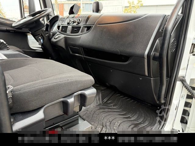 Koelwagen IVECO Eurocargo 120 EL 220L Thermo King T-1000R LBW