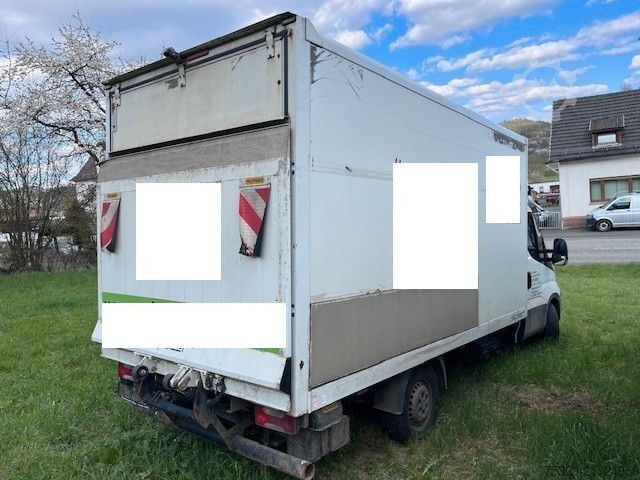 Furgoneta caja IVECO Daily 35 S -150 Koffer mit LBW - Klima -2 Stück