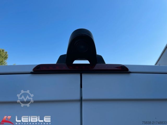 Furgoneta MERCEDES-BENZ Sprinter 317 CDI*Klima*Spur*Kamera*3-Sitzer*AHK