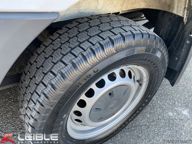 Furgoneta MERCEDES-BENZ Sprinter 317 CDI*Klima*Spur*Kamera*3-Sitzer*AHK