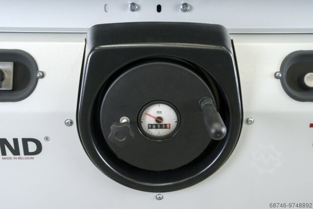 Frézka s otočným vřetenem ROBLAND T 120 TP