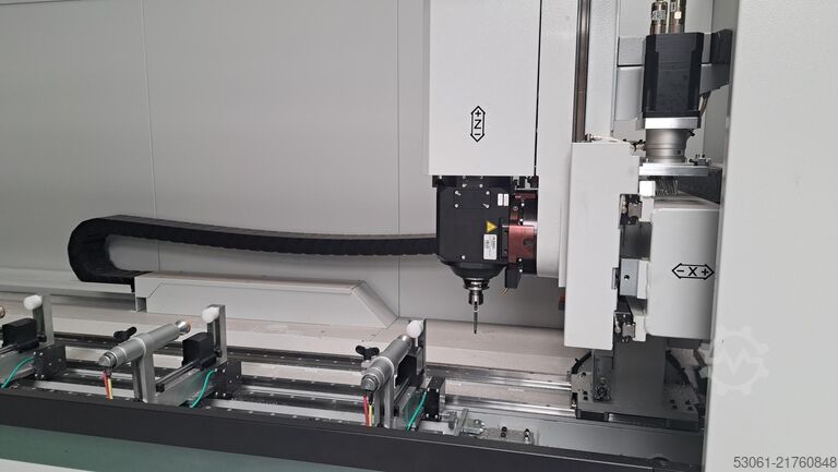 4-axligt CNC-center Fom Industrie FMC 230