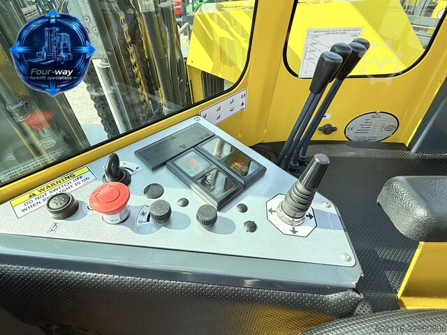 Chariot élévateur multidirectionnel Combilift C6000 DUPLEX 4,7 DIESEL FORK POSITIONER