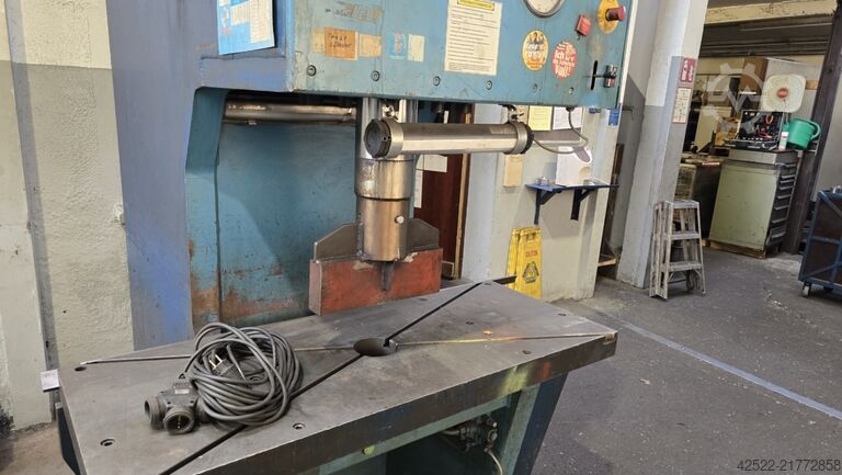 Hydraulische Presse Luenzmann PL- 150