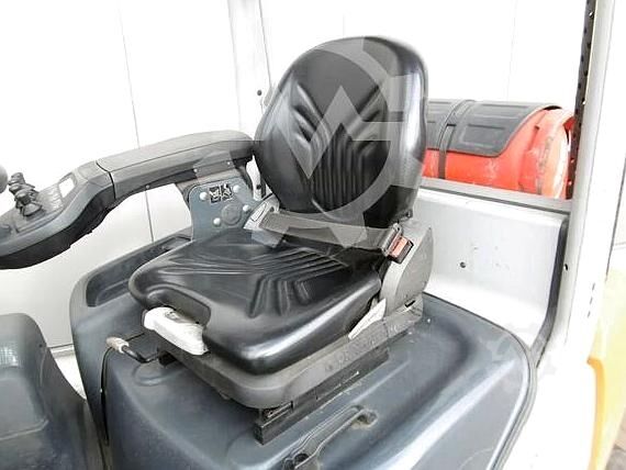 Stivuitoare GPL STILL RX 70-25 T