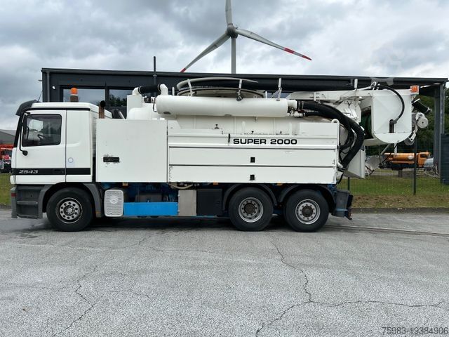Vacuümtankwagen MERCEDES-BENZ Actros 2543 Wiedemann Super 2000, Recycler
