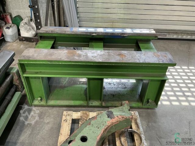 Οριζόντια τόρνοι TOS SU 125x8000mm, έτος 1991 TOS SU 125x8000mm