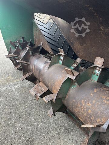 Αναδευτήρας κομπόστ για τρακτέρ Compost Systems TracTurn