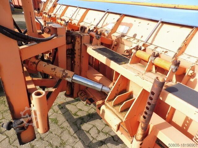 Poljoprivredna mašina SCHMIDT Schneeflug 11 F 10.3