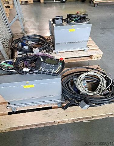 Robot Stäubli RX160L