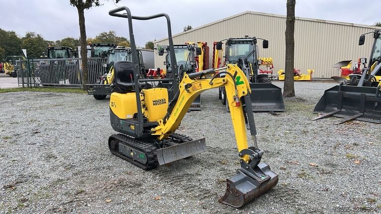 Minibagger < 7t Wacker Neuson 803