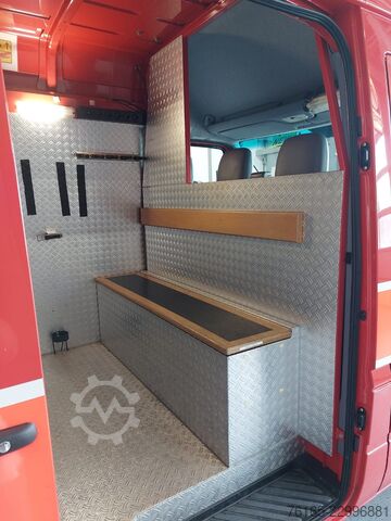 Tűzoltósági zárt furgon Mercedes-Benz Sprinter 316