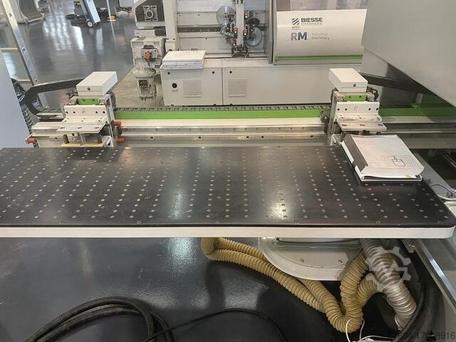 Flexibilní pracovní centrum Biesse Skipper 100