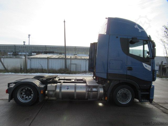 Véhicule tracteur volume IVECO AS440S46T/FP LT LNG / Intarder