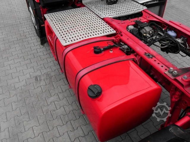 Standardowy ciągnik siodłowy DAF XG 480 FT + INTARDER + ALCOA + CAMERAS + 710L TANK