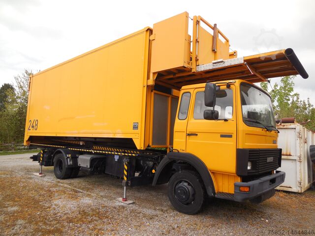LKW mit Kofferaufbau Iveco 90-13 A Hub Hebevorrichtg Sitzwechselwag