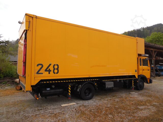 Transporter mit Koffer Iveco 90-13 A Hub Hebevorrichtg Sitzwechselwag