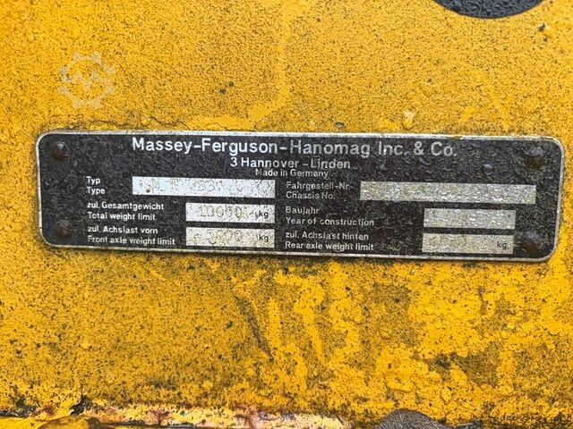 încărcător Hanomag MF 33C Massey Ferguson / for parts only