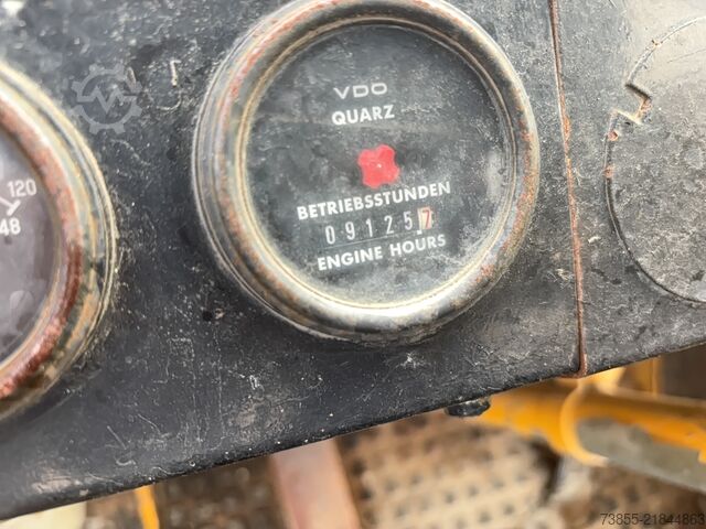 încărcător Hanomag MF 33C Massey Ferguson / for parts only