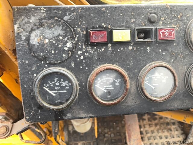 încărcător Hanomag MF 33C Massey Ferguson / for parts only