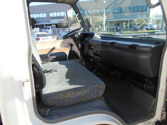 Kapalı minibüs Isuzu NPR 35 - FURGONE ALLUMINIO