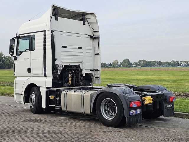 Standard-SZM M.A.N. 18.460 TGX XLX MANUAL