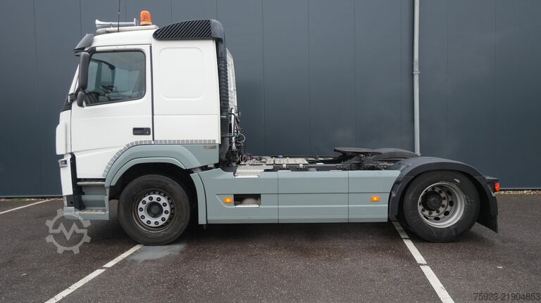 Gevaarlijke stoffen Volvo FM 370 ADR tractor unit