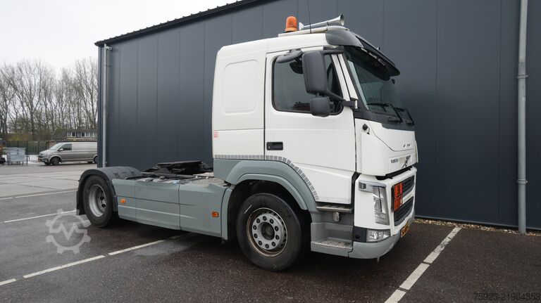 Gevaarlijke stoffen Volvo FM 370 ADR tractor unit
