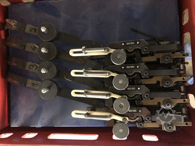 Hohner en Muller Martini hechtkoppen Hohner en Muller Martini breed, smal en oognieten