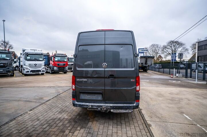 VW CRAFTER 2.0 TDI - 70.536 KM VW CRAFTER 2.0 TDI - 70 536 KM