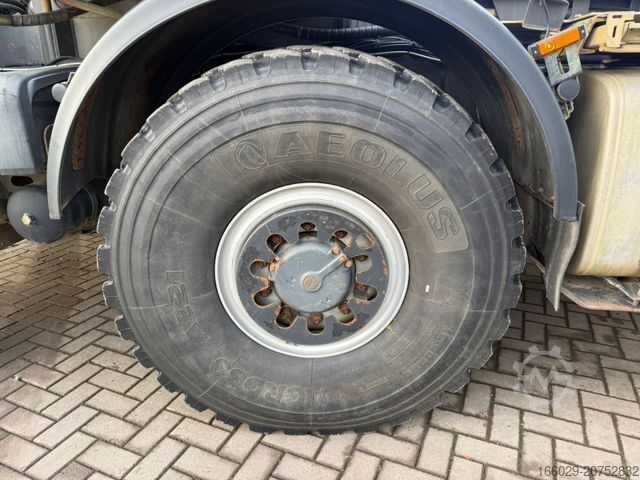 Kroghejselastbil TATRA Phoenix 8x8 Paflinger Kran Hakengerät