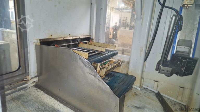 Centro di tornitura e fresatura CNC MORI SEIKI NZ 2000 T3Y2 & Lehmann-Robot