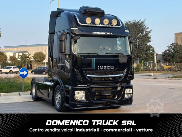 τυπικός οδικός ελκυστήρας Iveco Stralis Hi Wai 510