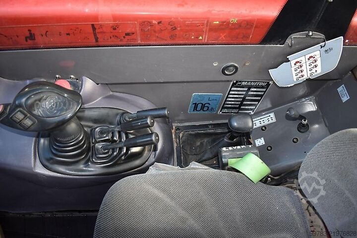 Încărcător telescopic Manitou MT1335