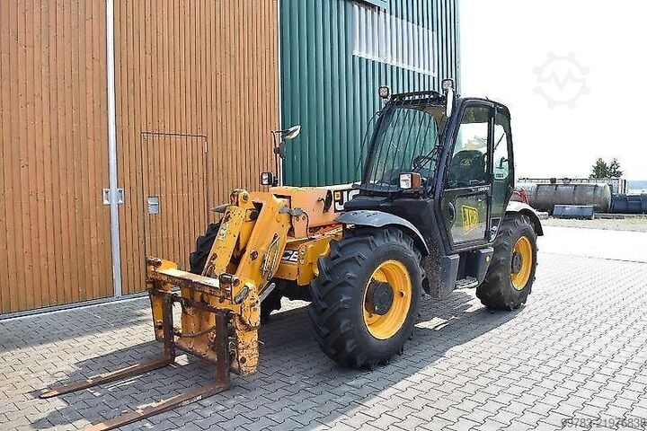 Carregador telescópico JCB 531-70