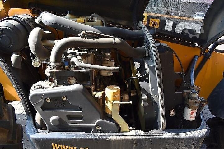 Carregador telescópico JCB 531-70