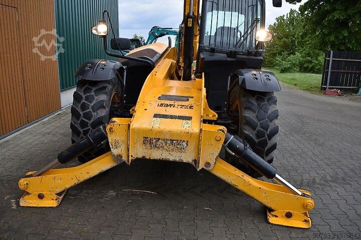 Teleskopski utovarivač JCB 540-140