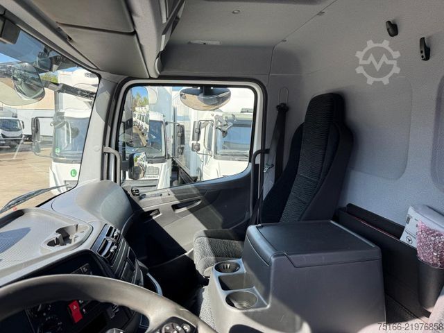 Caminhão frigorífico MERCEDES-BENZ ATEGO 1523 L Kühlkoffer 7,30 m LBW 1,5 T*THERMO