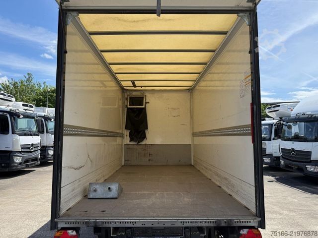 Furgão fechado MERCEDES-BENZ SPRINTER 316 CDI Koffer 4,40 m LBW 0,75 T*KLIMA