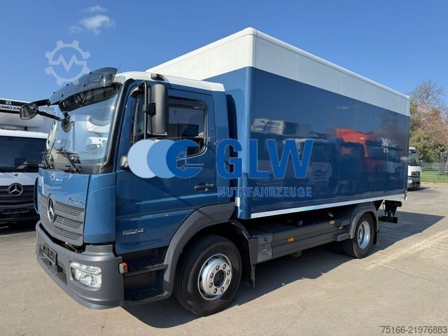 Skříňový nákladní automobil MERCEDES-BENZ ATEGO 1524 L Koffer 5,1 m LBW 1 T*Klima+Euro 6 D