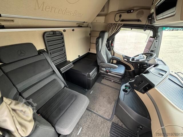 Standard tractor unit  Actros 1853LL ÖLRETARDER