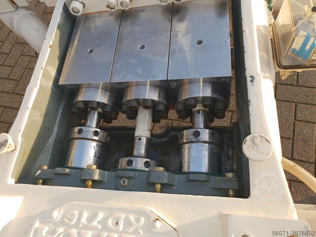 Hogedruk pomp URACA KD716