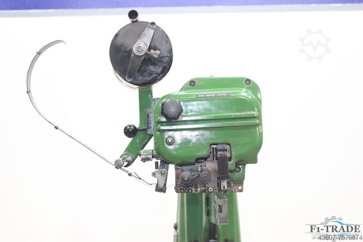 Draadstikmachine met lange arm Polygraph 781