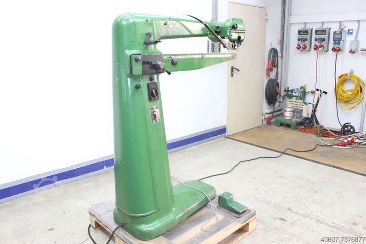 Draadstikmachine met lange arm Polygraph 781