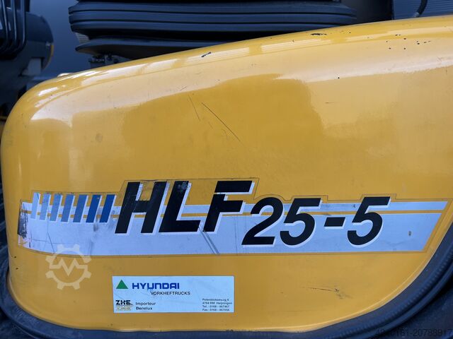 Wózek widłowy 2,5 tony Hyundai HLF25-5