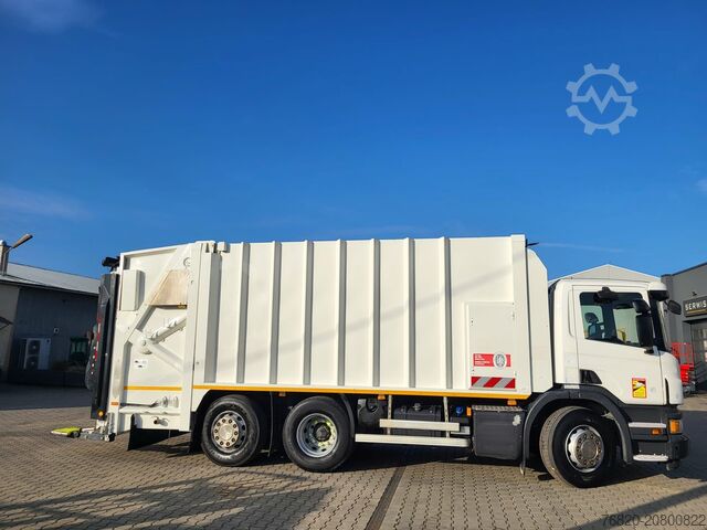Vuilniswagen SCANIA P280