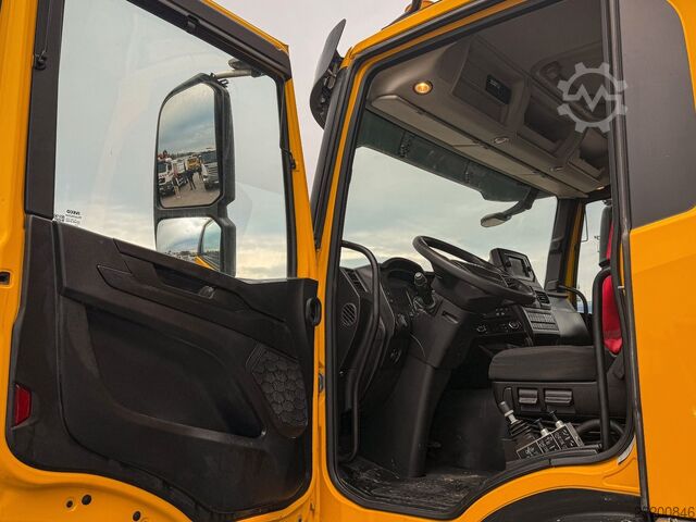 Tippbil IVECO X WAY 480* KIPPER * 8x4 * TOPZUSTAND