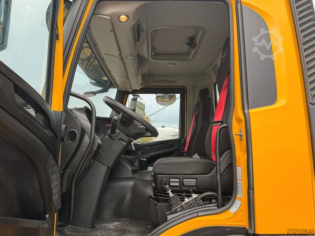 Tippbil IVECO X WAY 480* KIPPER * 8x4 * TOPZUSTAND