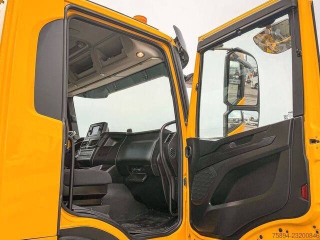 Tippbil IVECO X WAY 480* KIPPER * 8x4 * TOPZUSTAND